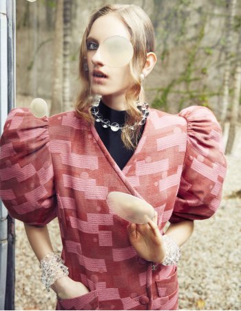 L'Officiel Brasil Sarah Berger | April 2018