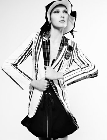 Elle Brazil Up Nos Clássicos | September 2009
