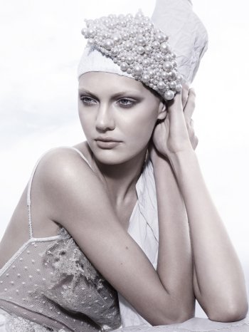 Vogue Brazil December 2009